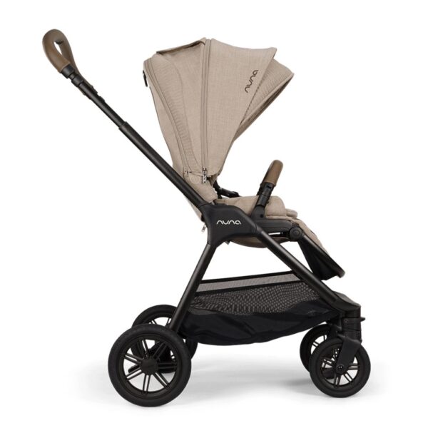 Nuna Triv™ Next Cosmopolitan
